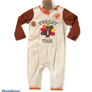 2 piece set. Turkey. Thanksgiving. Football. Socks